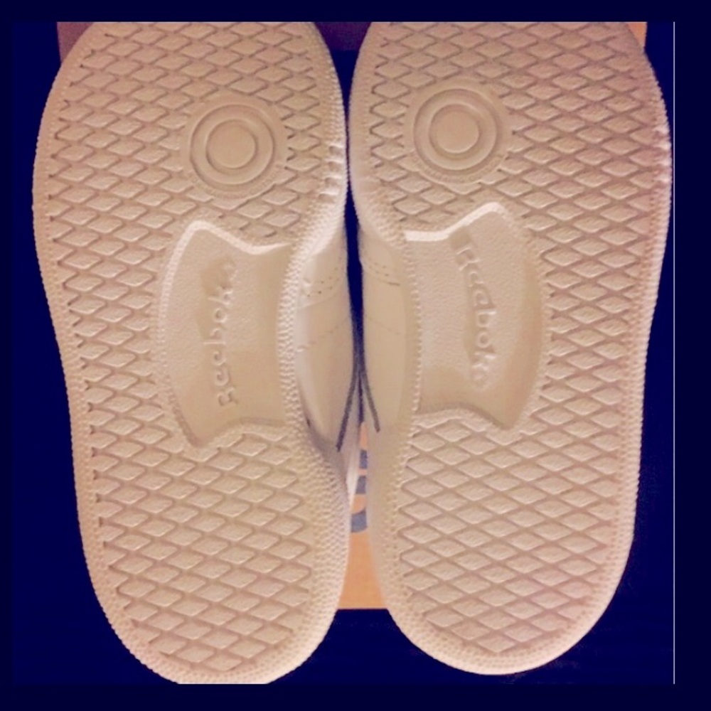 Reebok (Toddler) - Picture 3 of 7